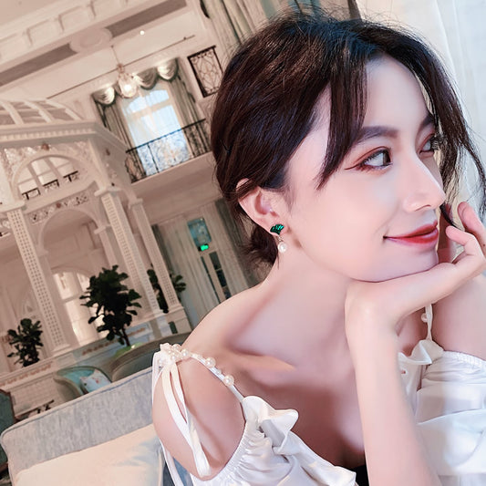 Ginkgo Green Leaf Pearl Girly Elegant Earrings