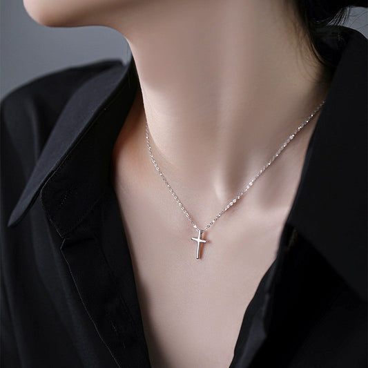 Small cross pendant clavicle necklace